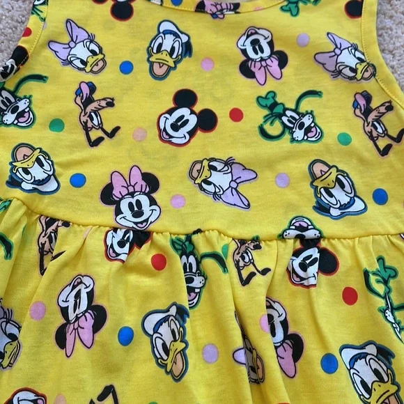 NEW Disney 100 Characters Cotton Dress with Polka Dots, Size 5/6 - 116cm - Picture 2 of 2